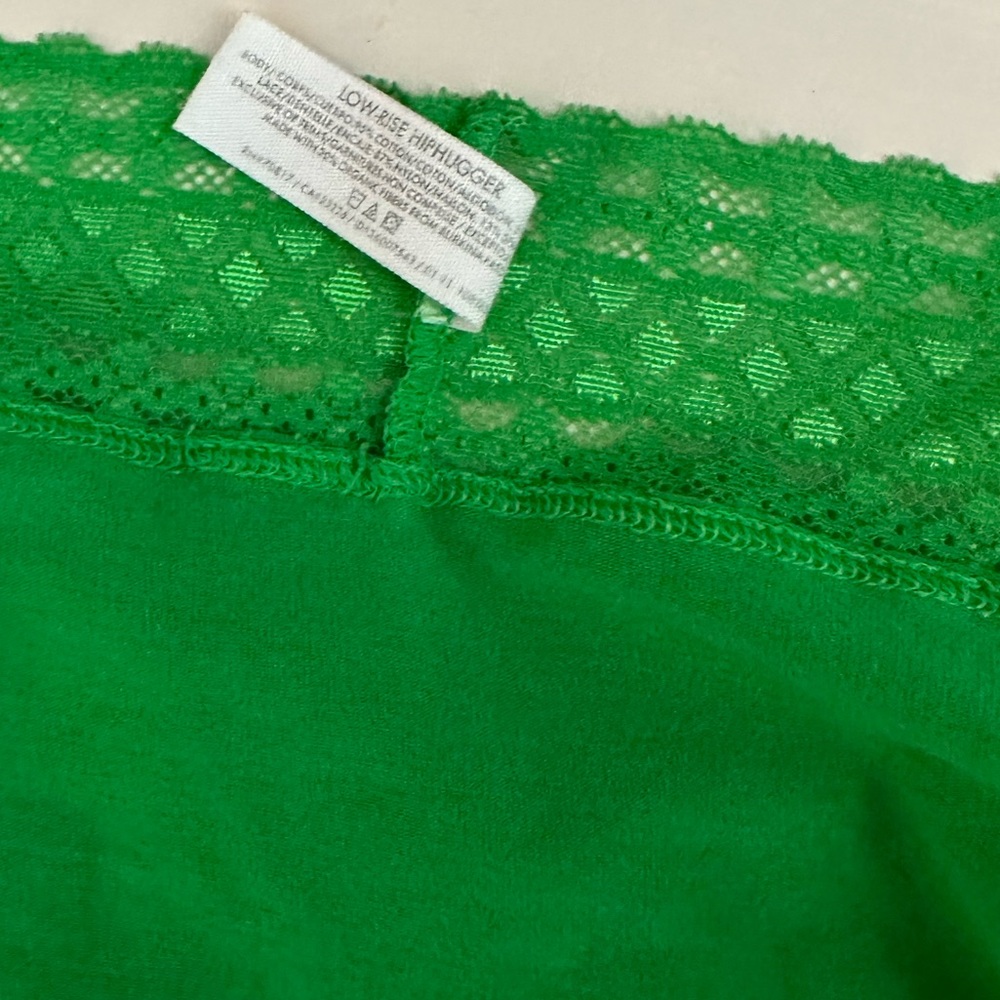 VICTORIA’S SECRET Low-Rise Hip Hugger Panty - Picture 4 of 4
